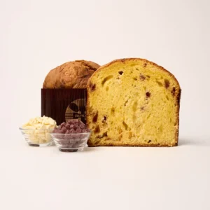 Panettone artigianale Frutti di bosco - con gli ingredienti